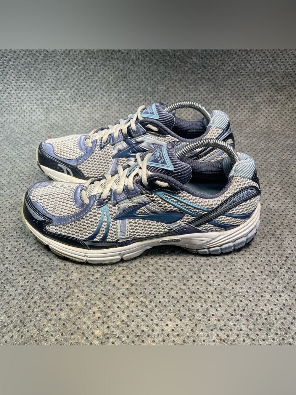 Brooks Adrenaline GTS 21 Mesh Running Shoes Size 11 Women’s